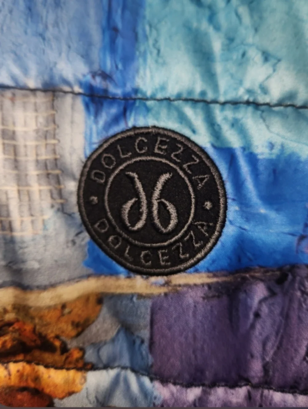 Dolcezza Simply Art Puffer Vest - Picture 8 of 8
